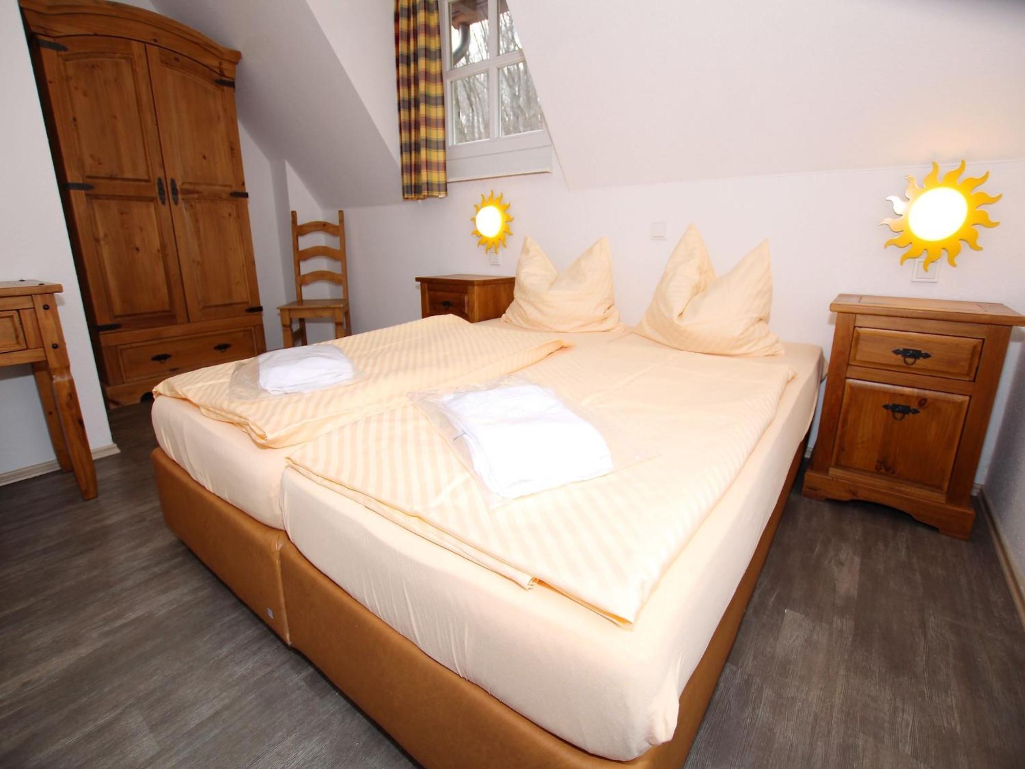 Holiday Home In Wernigerode With A Shared Pool ภายนอก รูปภาพ